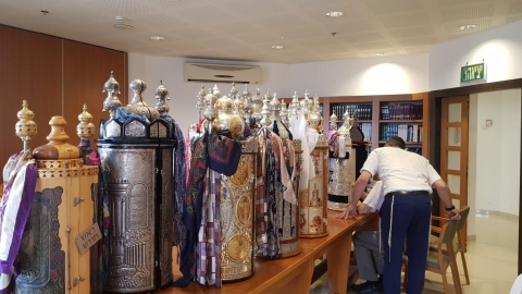 בדיקת ספרי תורה של בתי הכנסת בישובי משגב